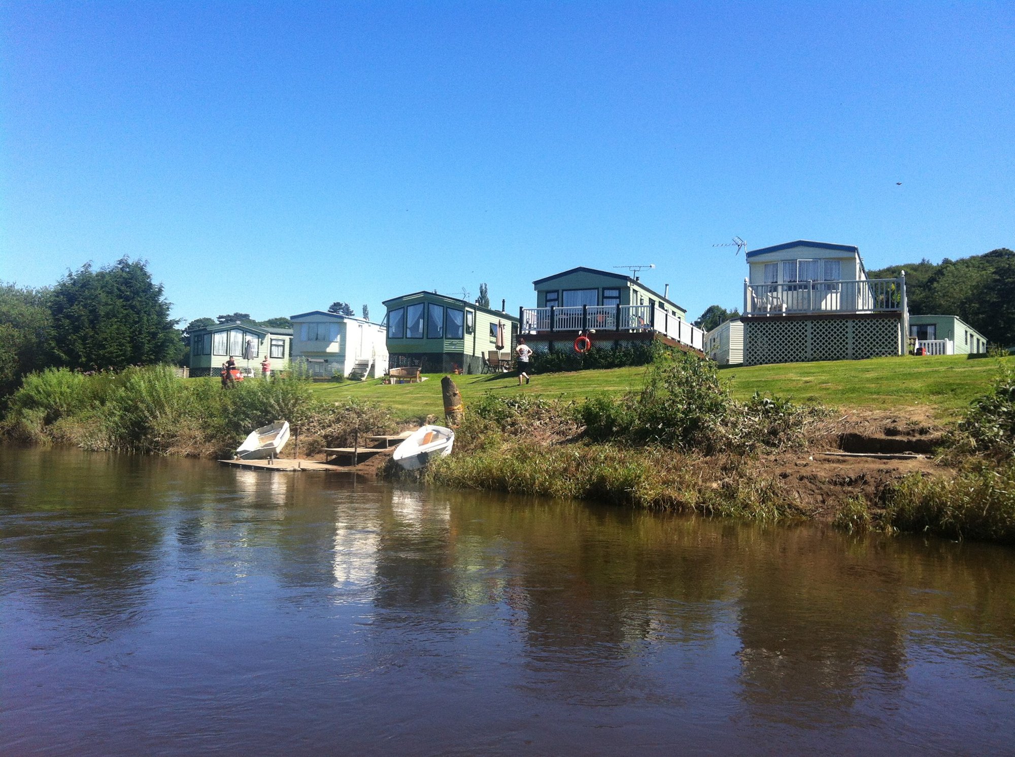 Riverside location holiday homes